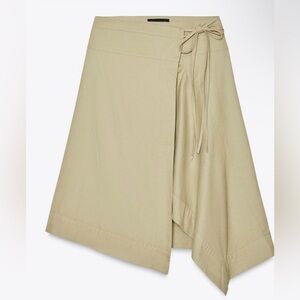 SARONG SKIRT
LIGHT KHAKI